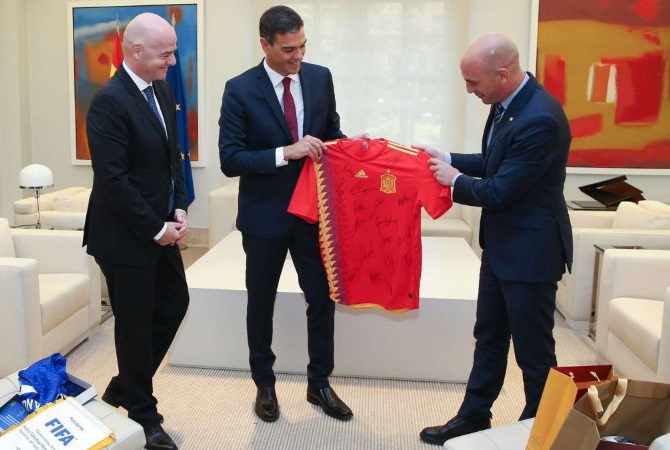 Spain And Portugal Set To Launch Joint Bid To Host 2030 World Cup
